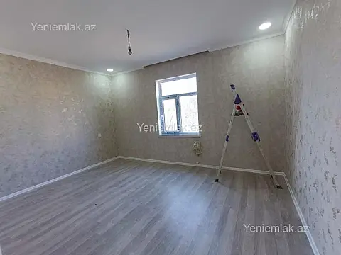 Satılır 4 otaqlı həyət evi 140 m²