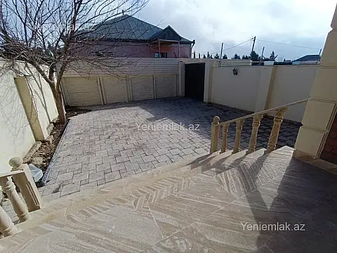 Satılır 4 otaqlı həyət evi 140 m²