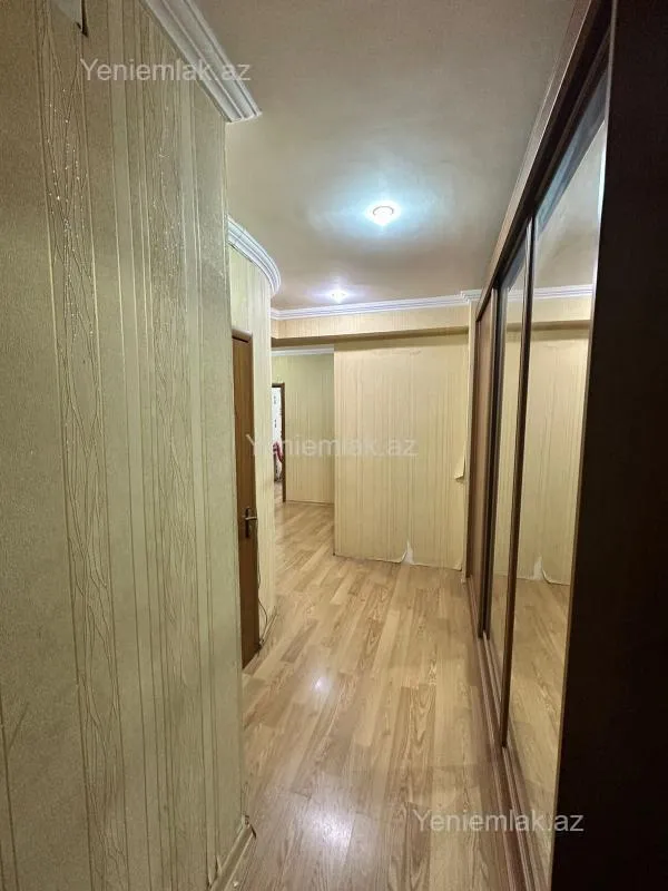 Satılır 2 otaqlı yeni tikili 82 m²