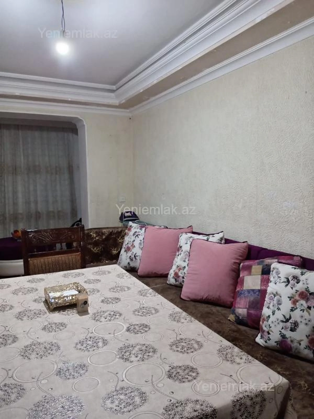 Satılır 2 otaqlı köhnə tikili 45 m²