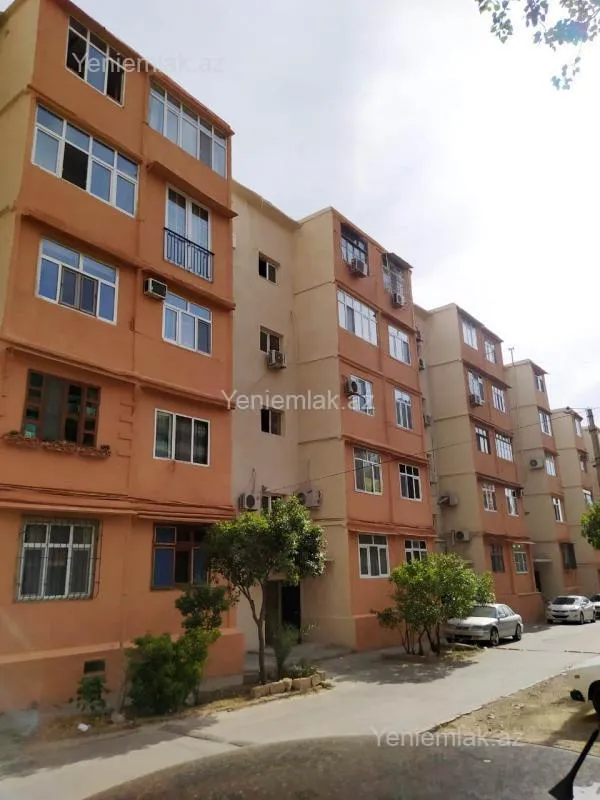 Satılır 2 otaqlı köhnə tikili 45 m²