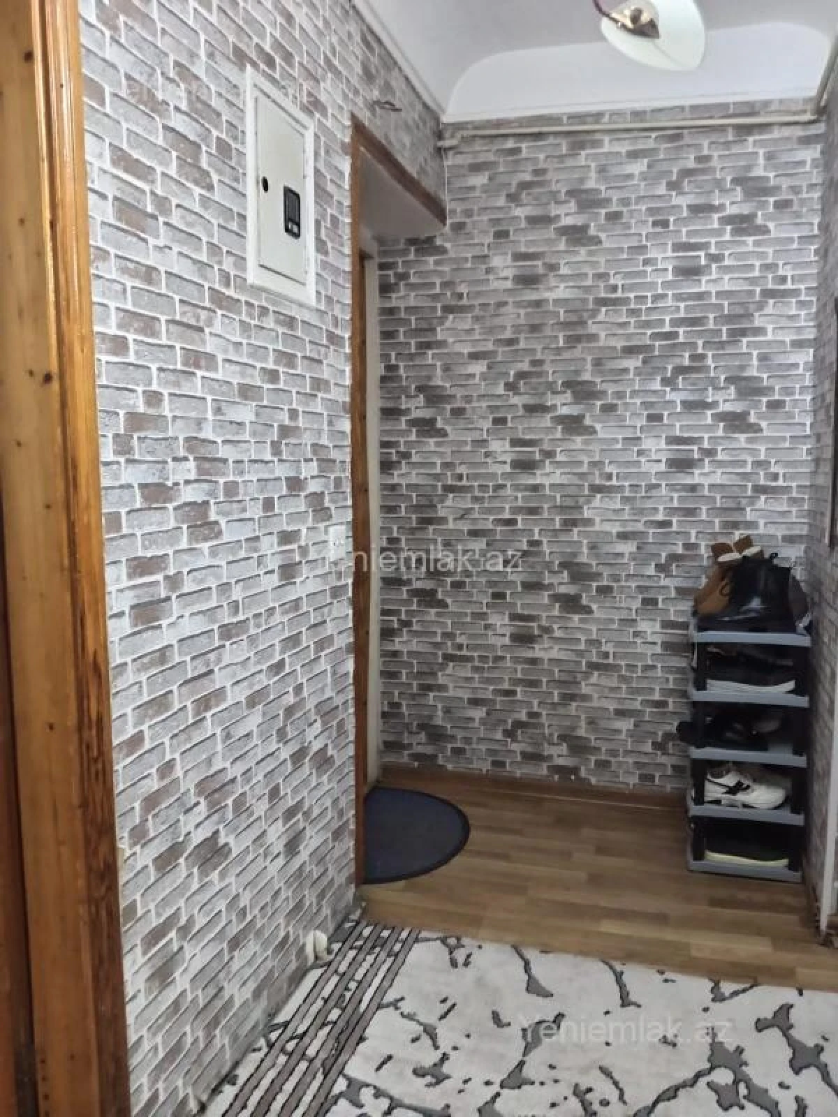Satılır 2 otaqlı köhnə tikili 45 m²