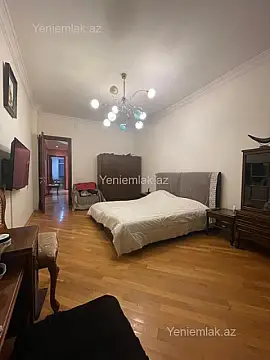 Satılır 3 otaqlı yeni tikili 150 m²