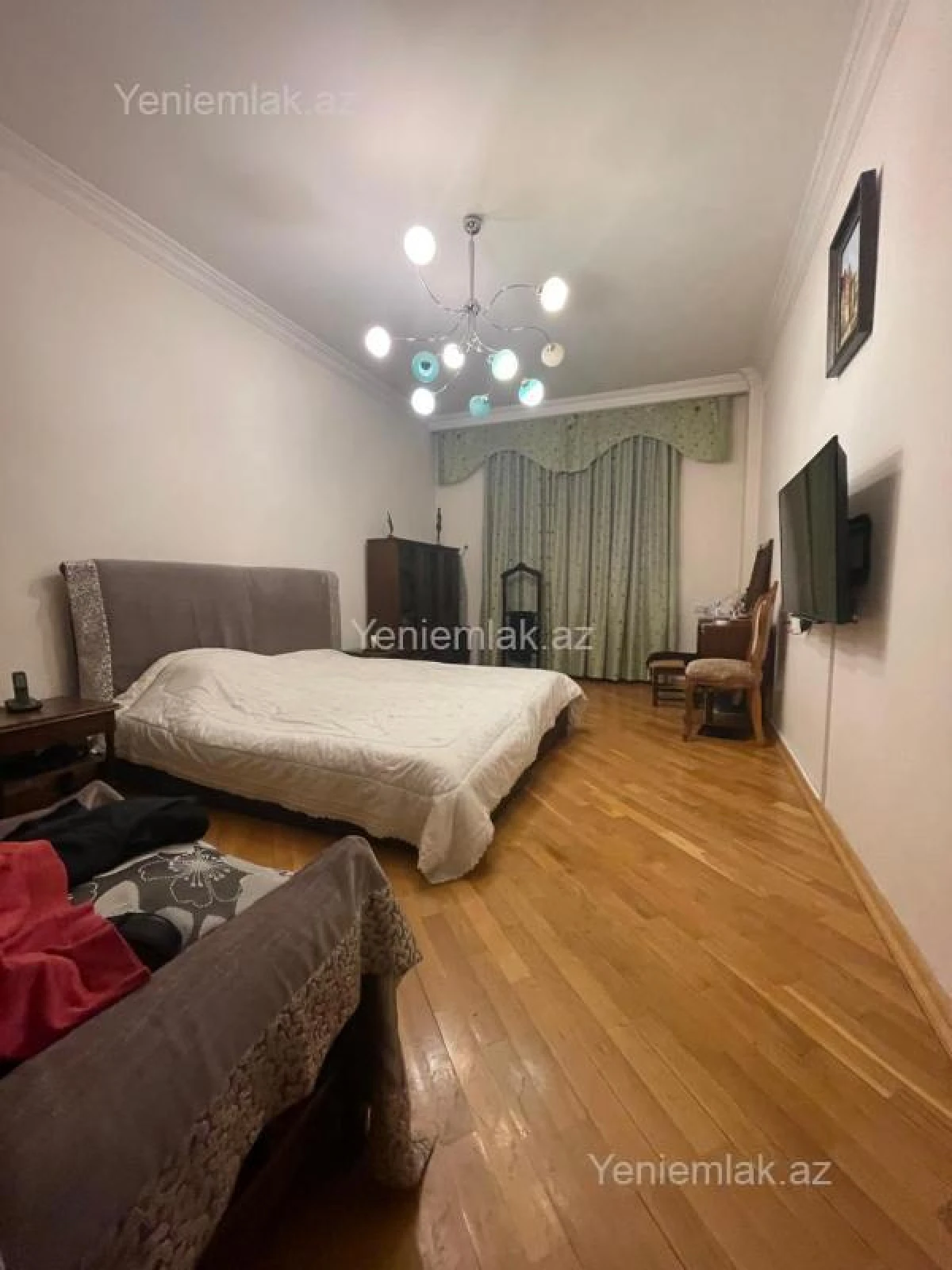 Satılır 3 otaqlı yeni tikili 150 m²