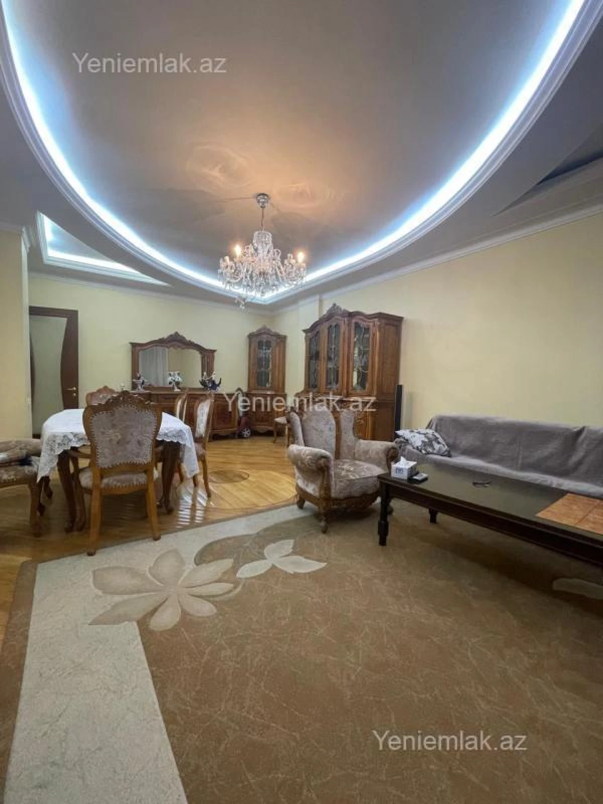 Satılır 3 otaqlı yeni tikili 150 m²