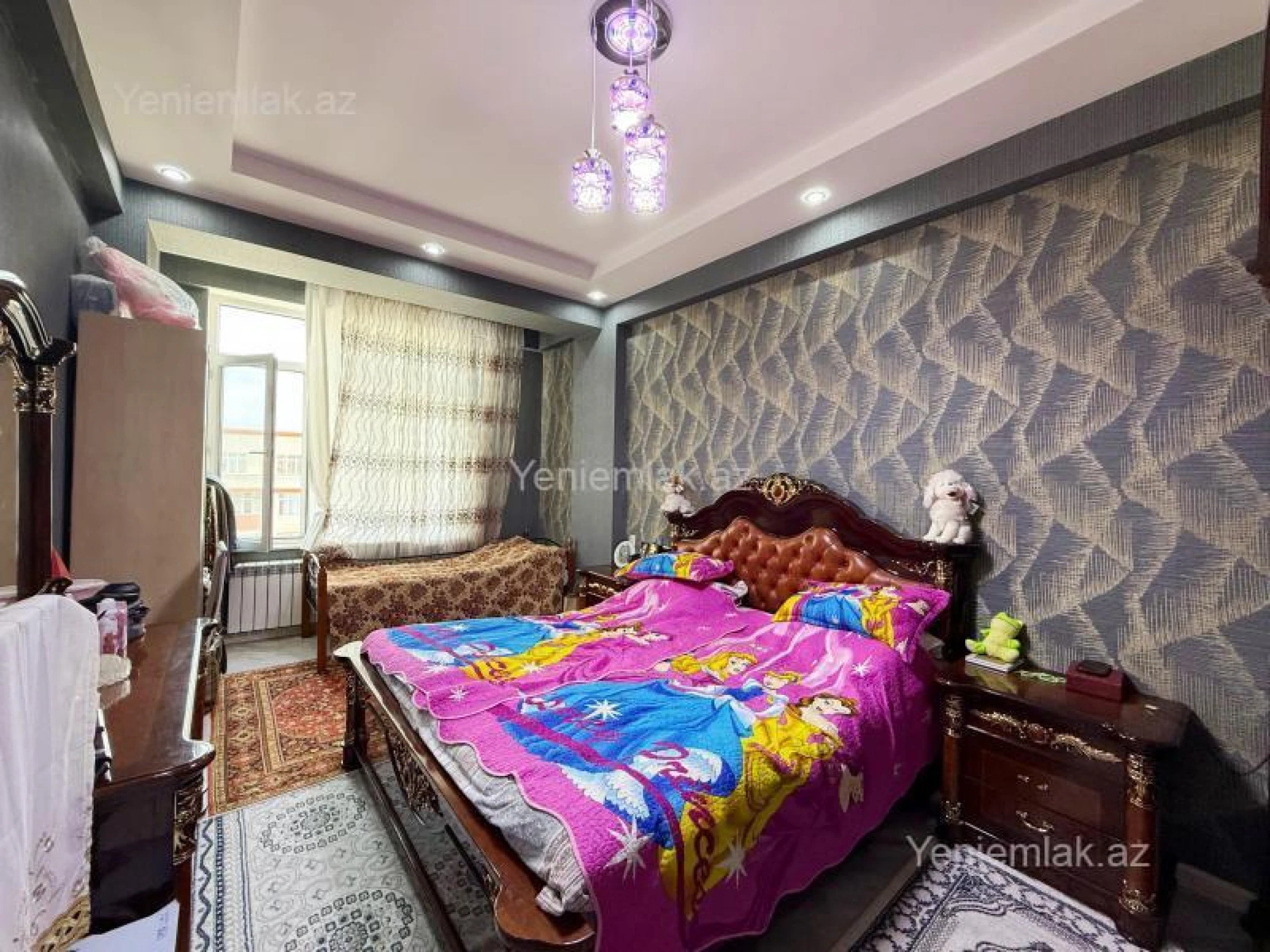 Satılır 3 otaqlı yeni tikili 130 m²