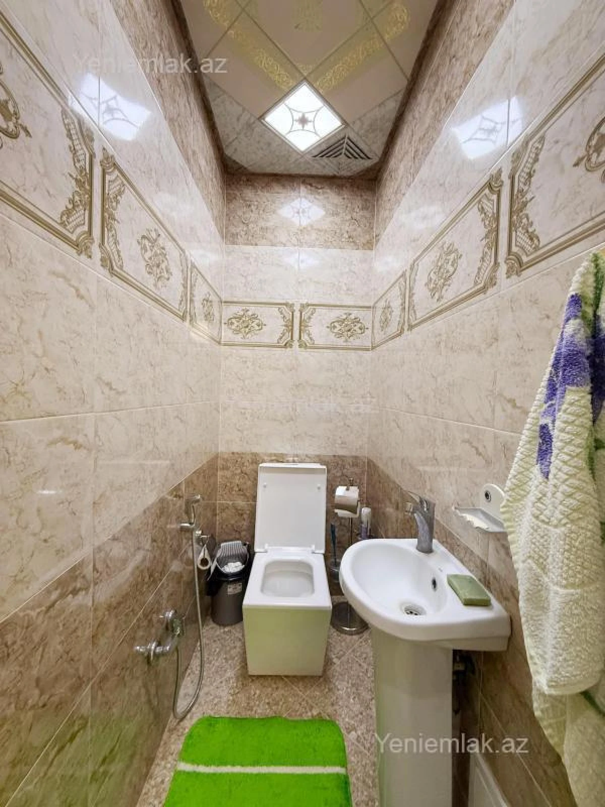 Satılır 3 otaqlı yeni tikili 130 m²