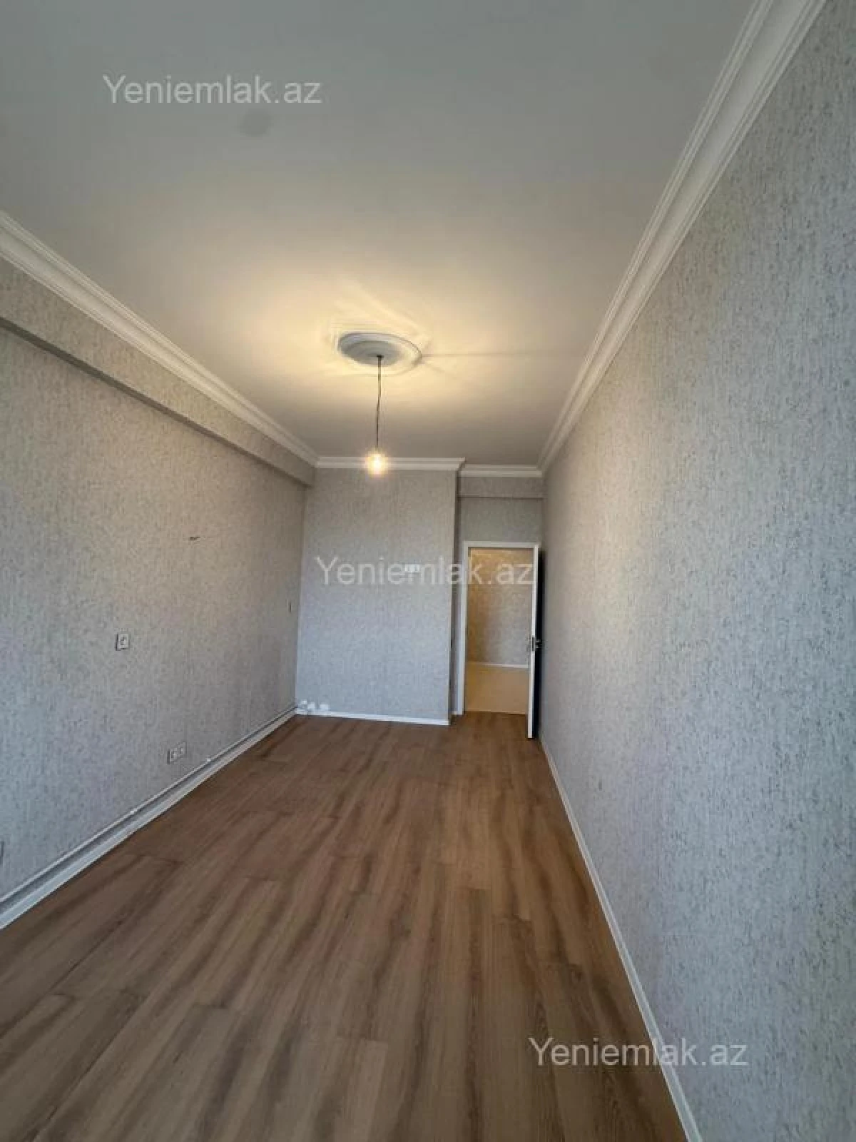 Satılır 2 otaqlı yeni tikili 72 m²