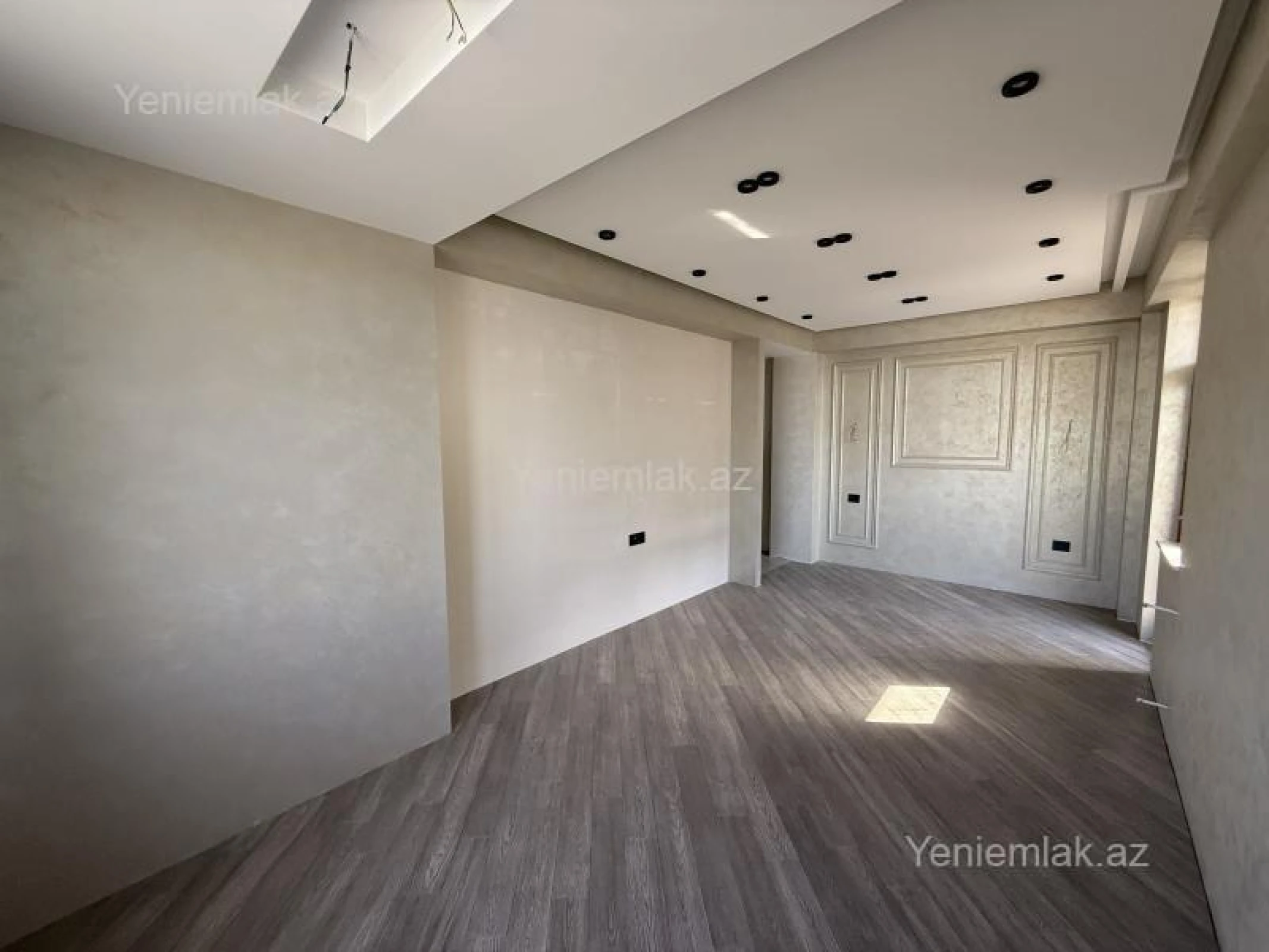 Satılır 2 otaqlı yeni tikili 90 m²
