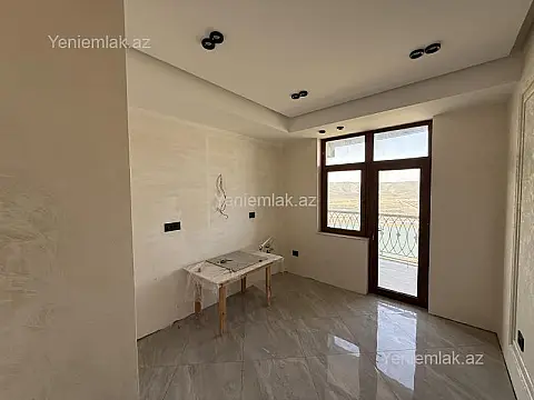 Satılır 2 otaqlı yeni tikili 90 m²