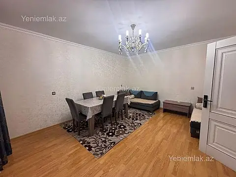 Satılır 6 otaqlı həyət evi 220 m²