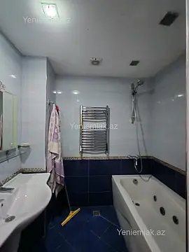 Satılır 3 otaqlı yeni tikili 100 m²