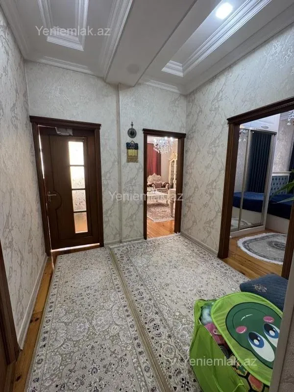 Satılır 3 otaqlı yeni tikili 105 m²