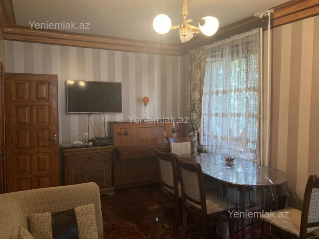 Satılır 3 otaqlı köhnə tikili 65 m²