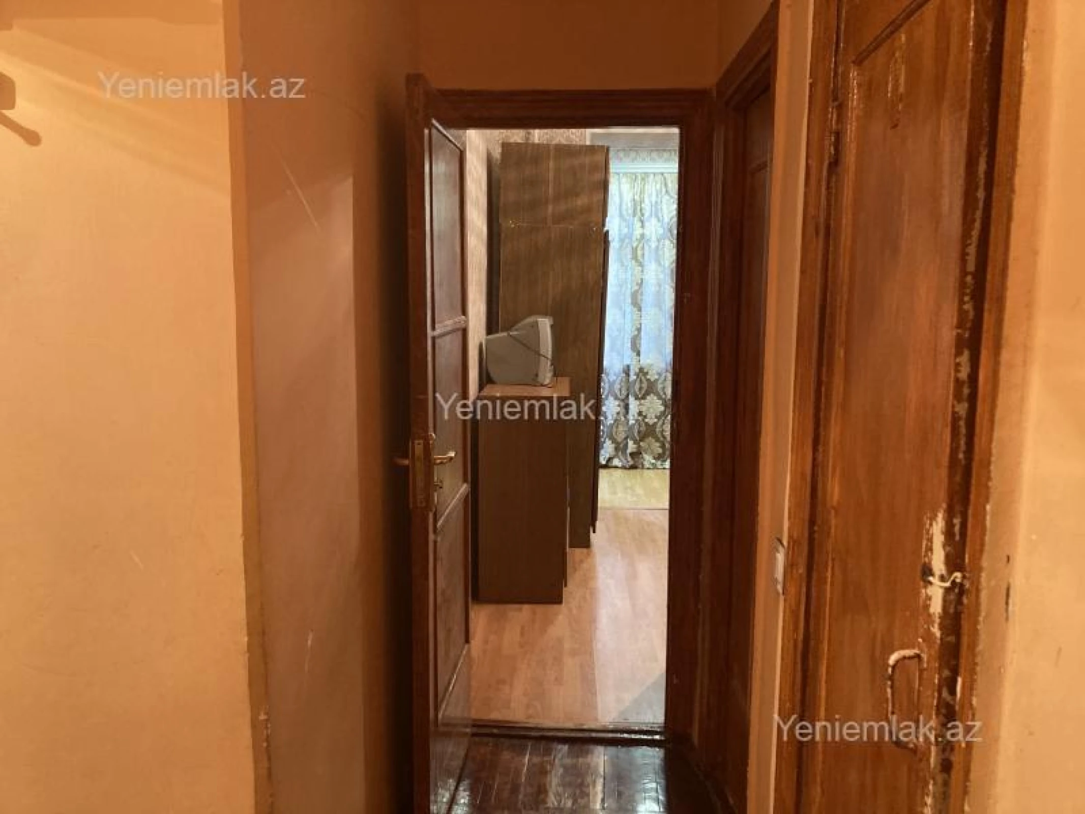 Satılır 3 otaqlı köhnə tikili 65 m²