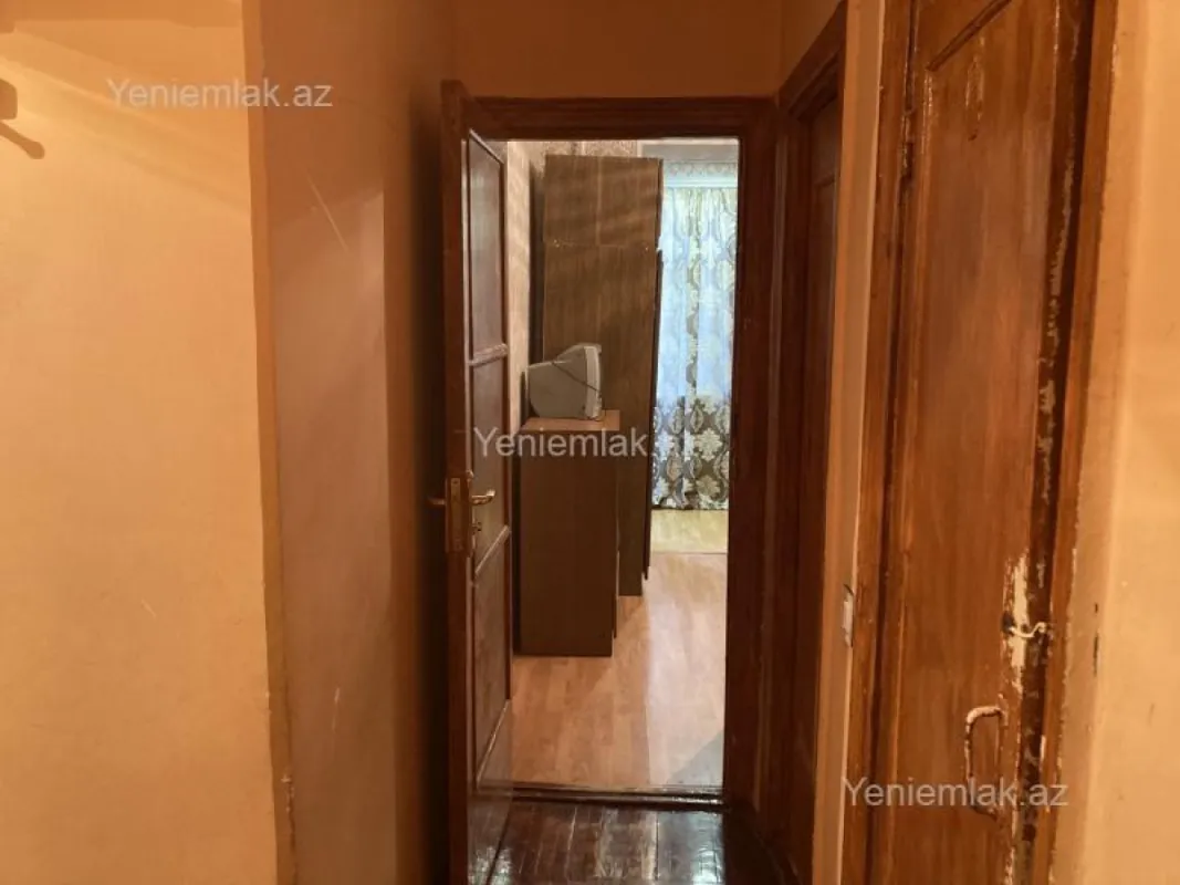 Satılır 3 otaqlı köhnə tikili 65 m²