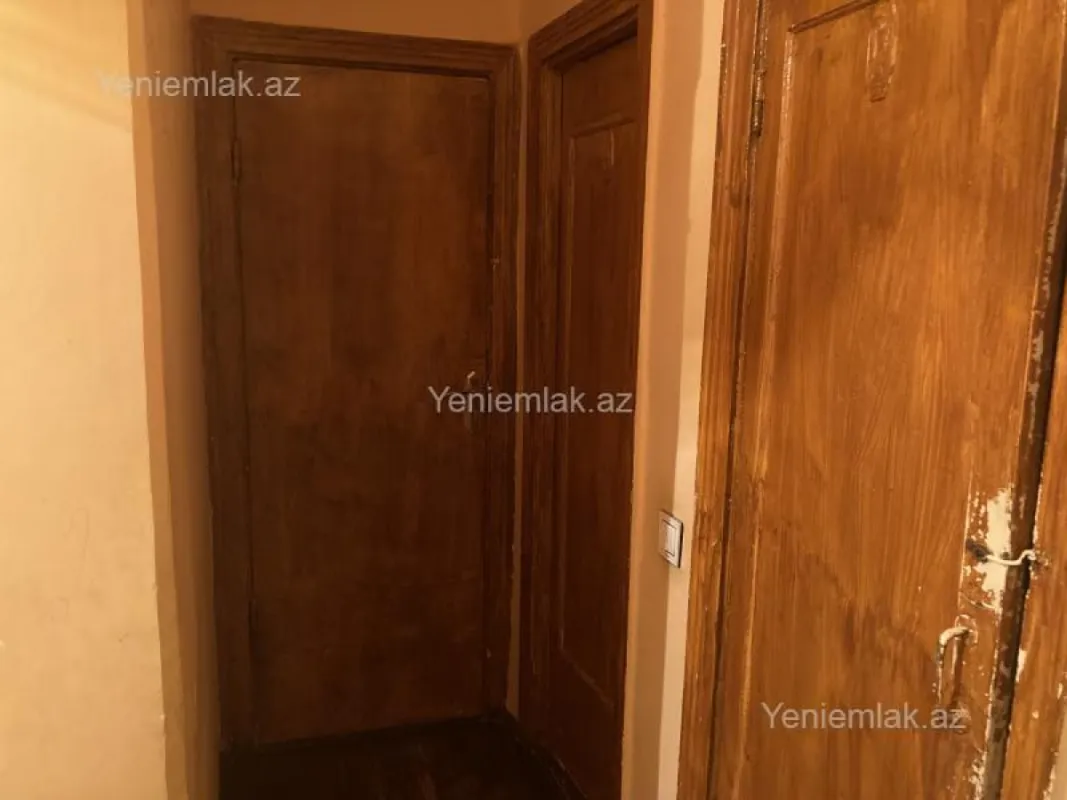 Satılır 3 otaqlı köhnə tikili 65 m²