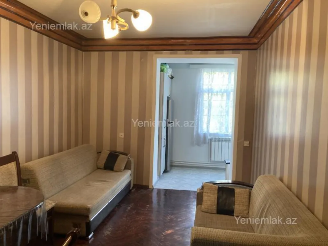 Satılır 3 otaqlı köhnə tikili 65 m²