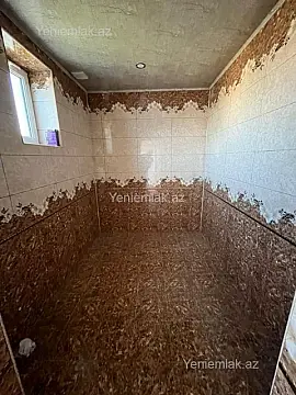 Satılır 5 otaqlı həyət evi 200 m²