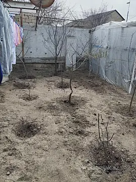 Satılır 4 otaqlı həyət evi 70 m²