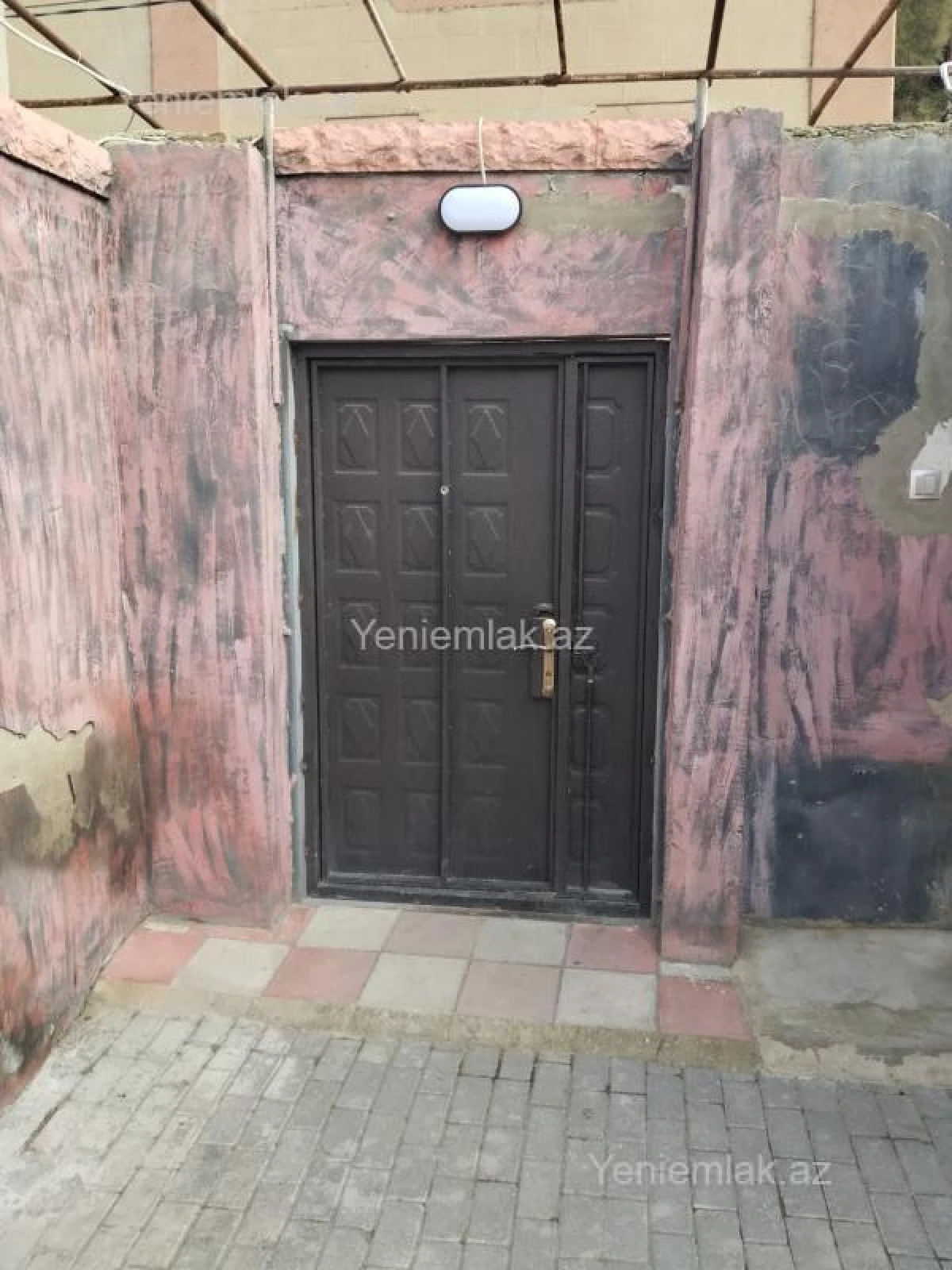 Satılır 4 otaqlı həyət evi 70 m²