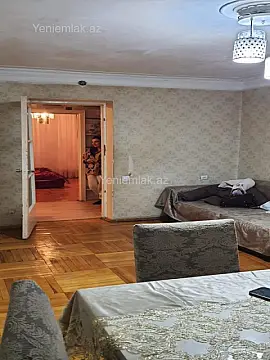 Satılır 2 otaqlı köhnə tikili 70 m²