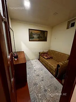 Satılır 3 otaqlı köhnə tikili 60 m²