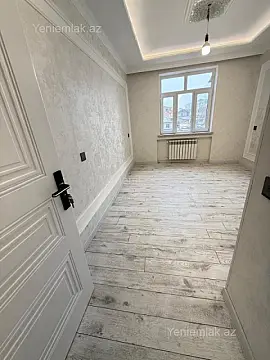 Satılır 2 otaqlı köhnə tikili 67 m²