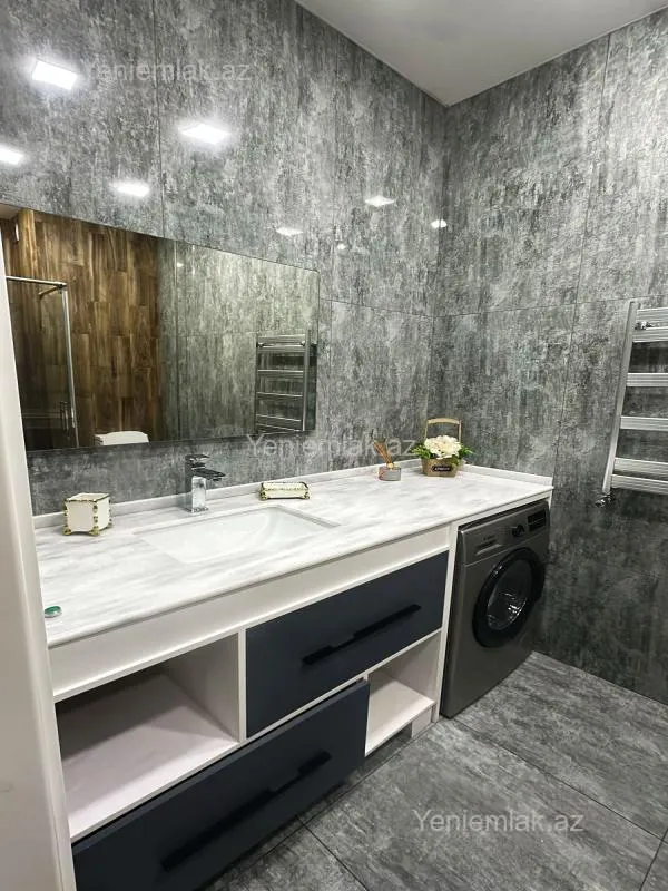 Satılır 2 otaqlı yeni tikili 107 m²