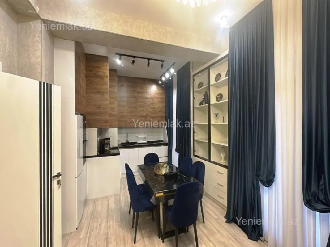 Satılır 2 otaqlı yeni tikili 107 m²