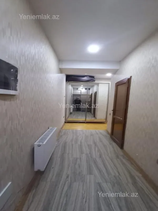 Satılır 3 otaqlı yeni tikili 100 m²