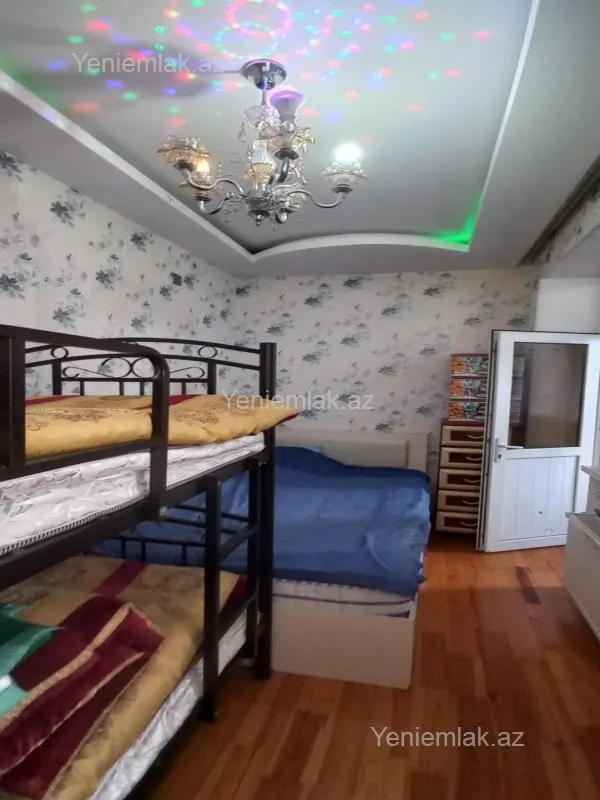 Satılır 3 otaqlı yeni tikili 100 m²