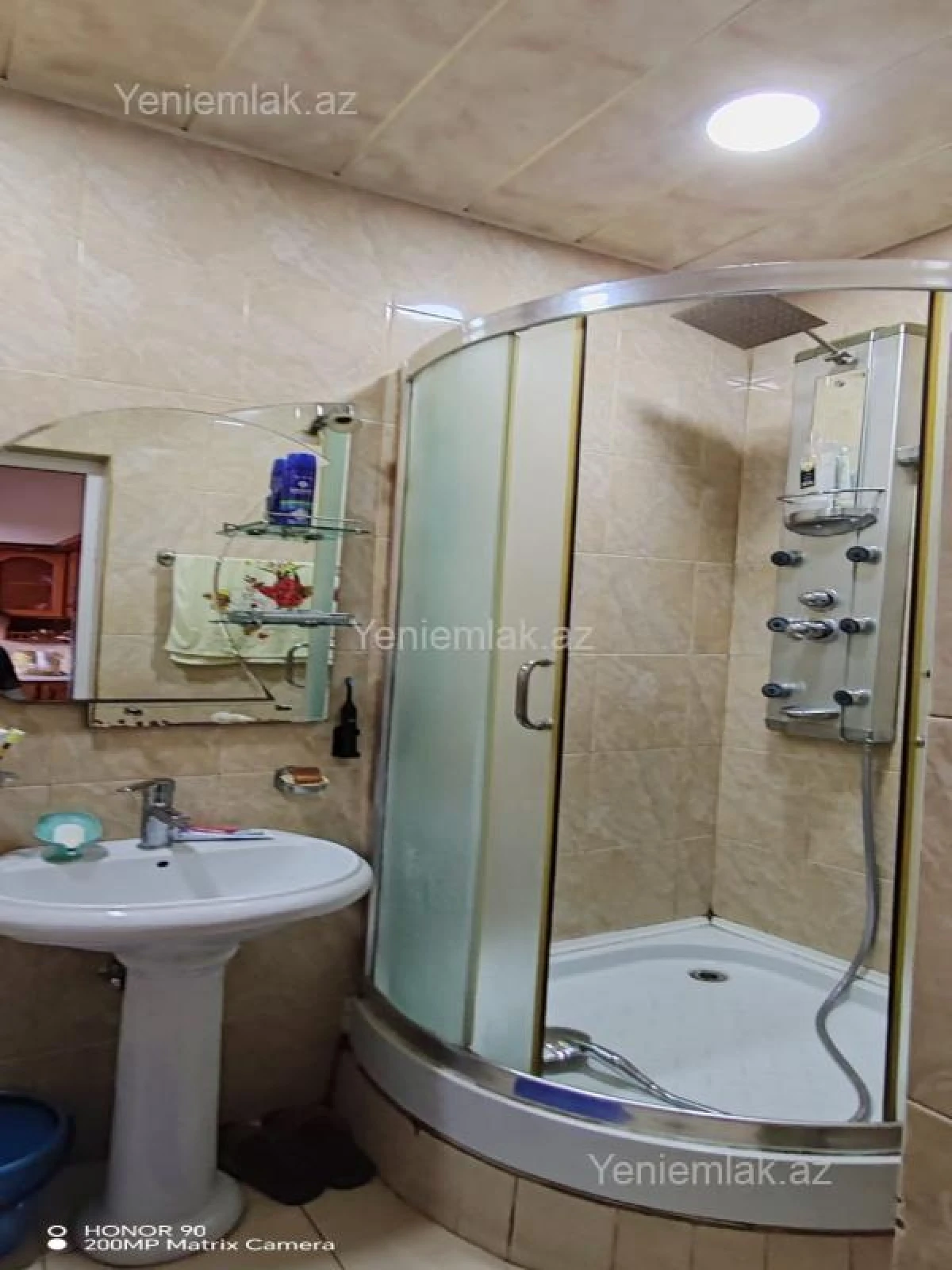 Satılır 2 otaqlı köhnə tikili 54 m²