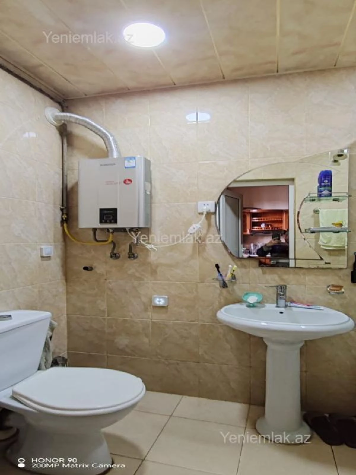 Satılır 2 otaqlı köhnə tikili 54 m²