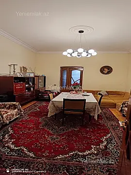 Satılır 2 otaqlı köhnə tikili 54 m²