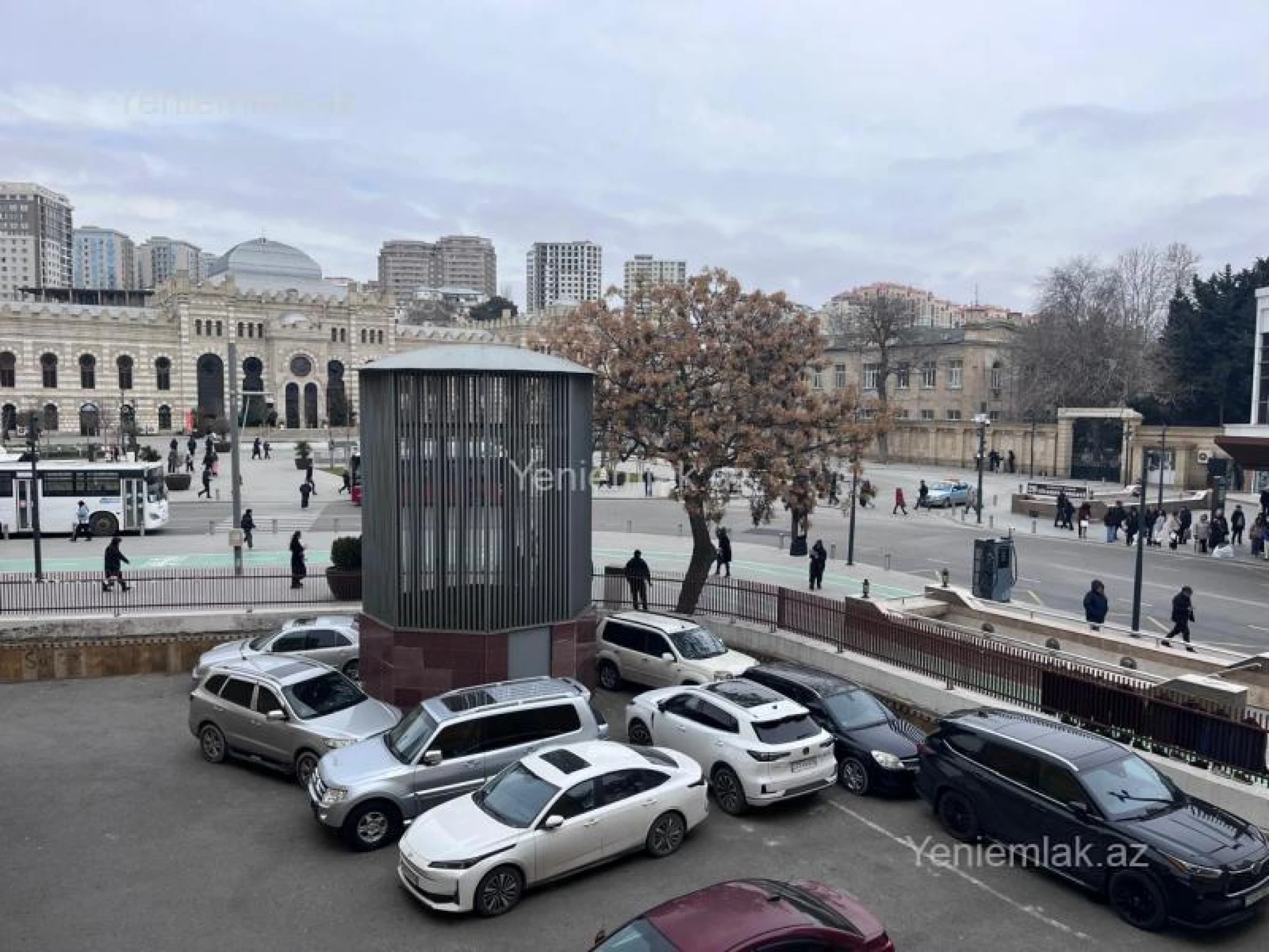 Satılır 2 otaqlı köhnə tikili 54 m²