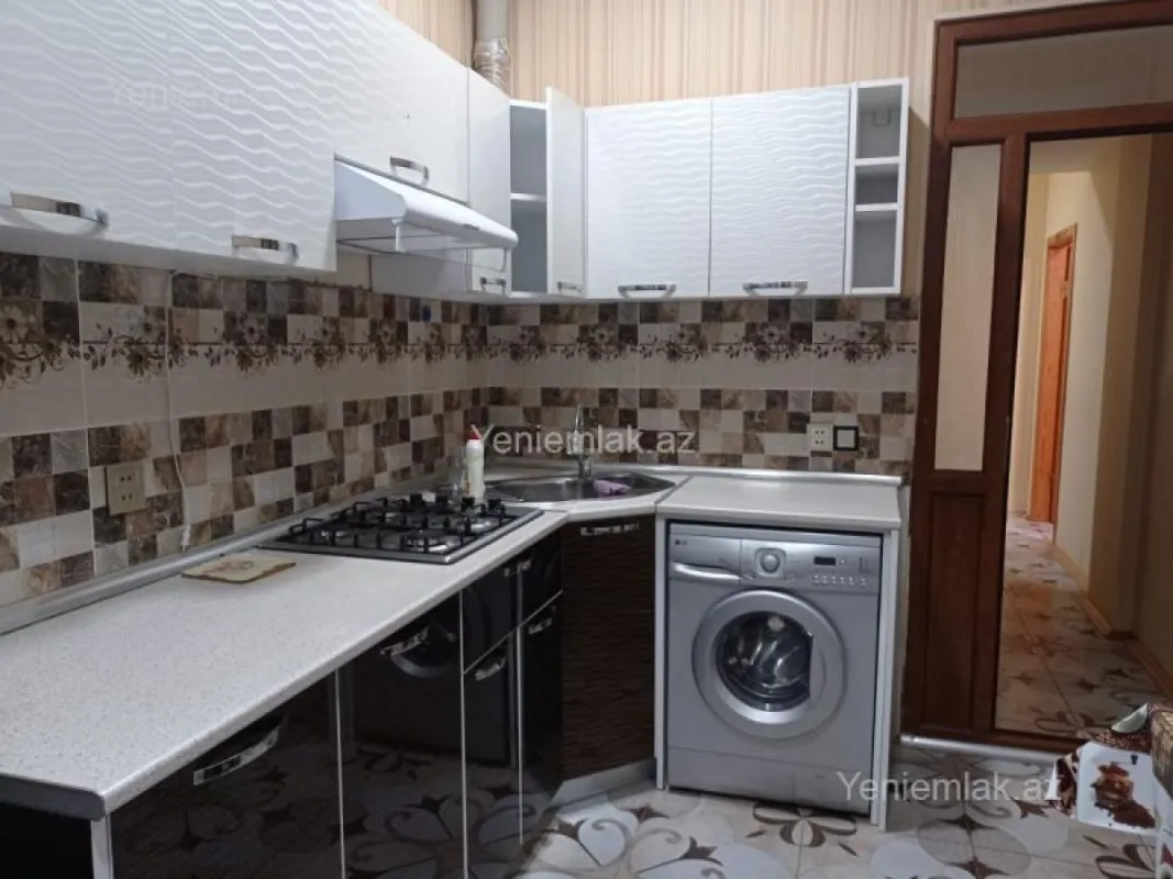 Satılır 3 otaqlı yeni tikili 74 m²