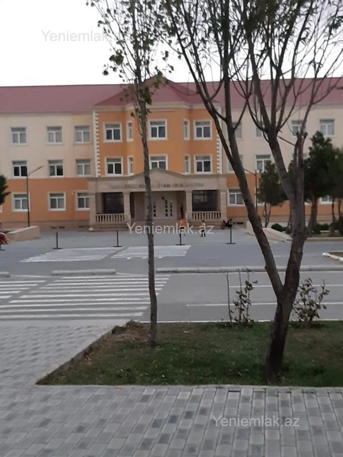 Satılır 3 otaqlı yeni tikili 74 m²