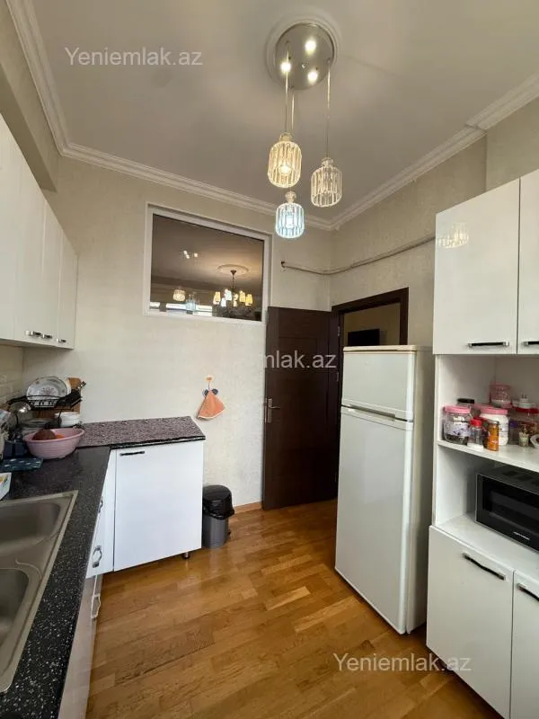 Satılır 2 otaqlı yeni tikili 56 m²