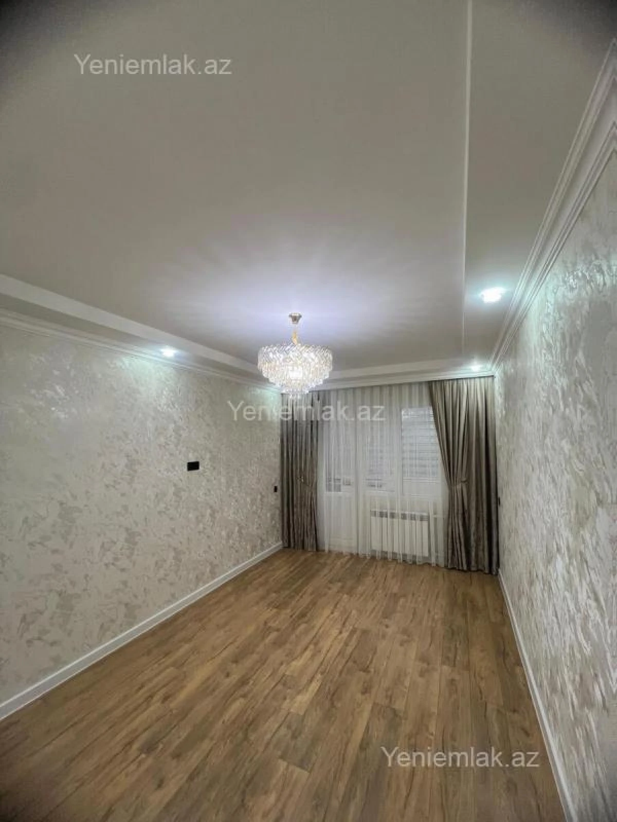 Satılır 3 otaqlı köhnə tikili 70 m²