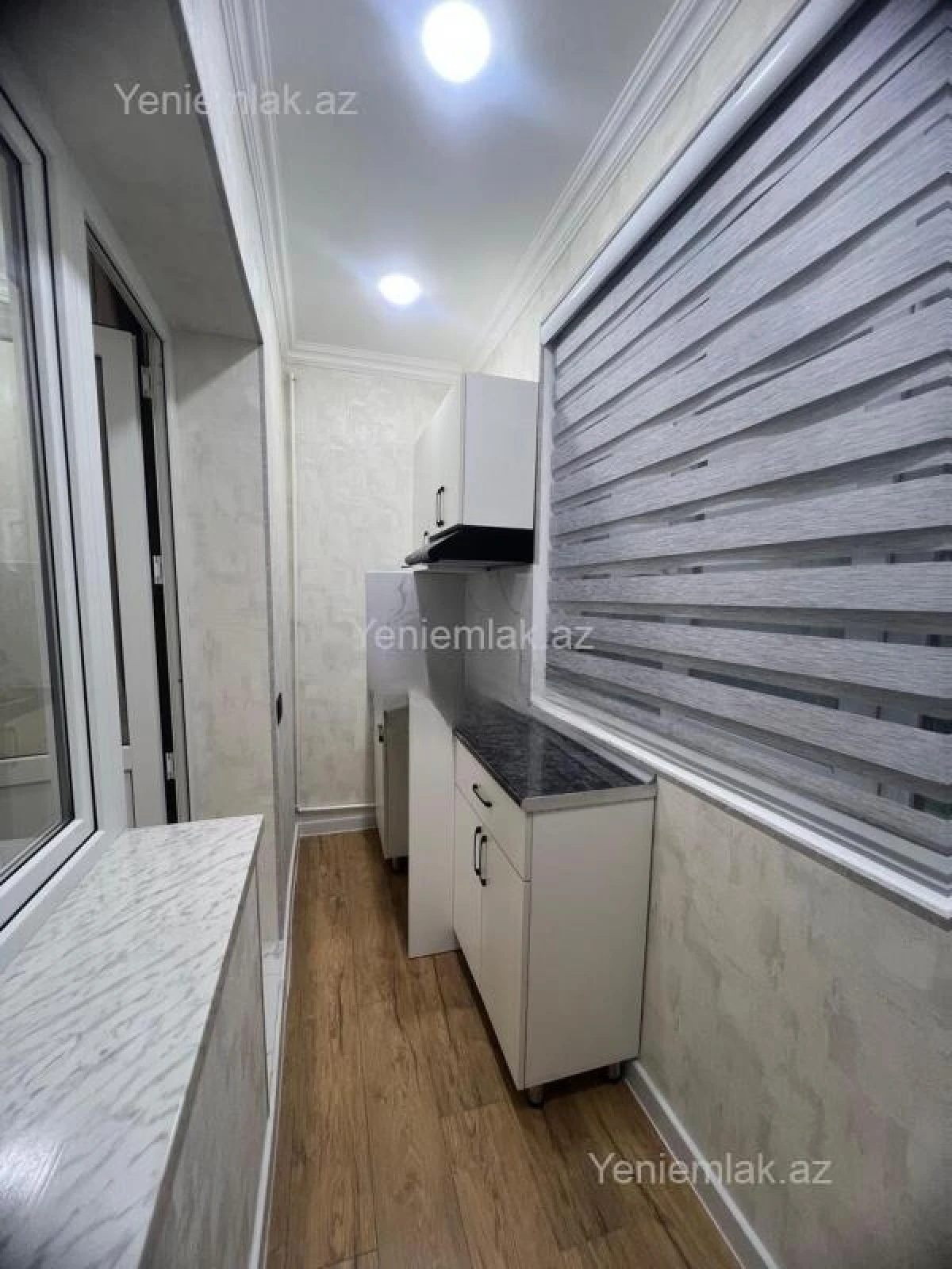 Satılır 3 otaqlı köhnə tikili 70 m²