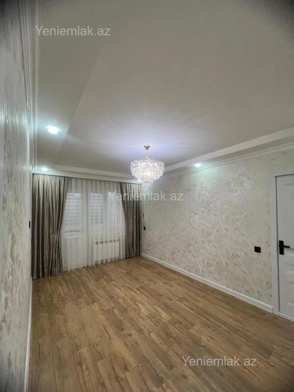 Satılır 3 otaqlı köhnə tikili 70 m²