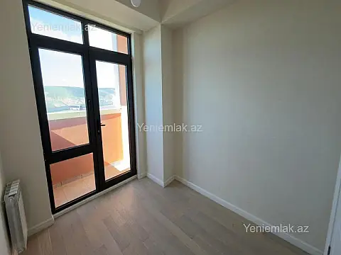 Satılır 3 otaqlı yeni tikili 83 m²