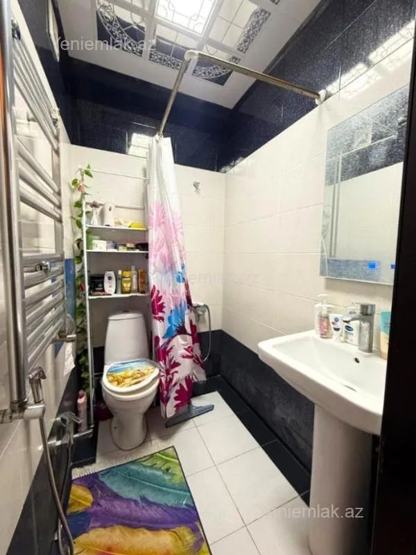 Satılır 2 otaqlı yeni tikili 55 m²