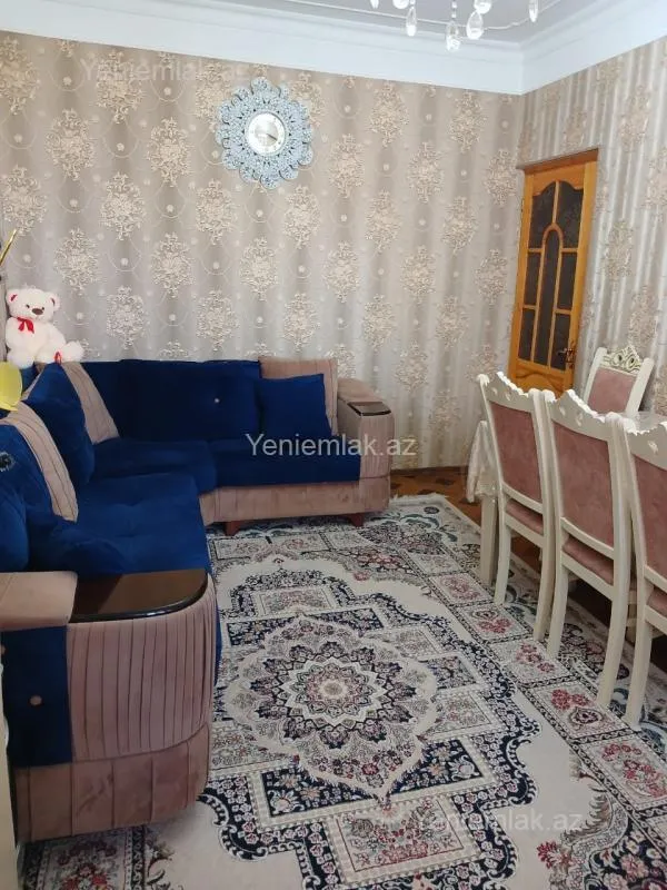 Satılır 3 otaqlı köhnə tikili 85 m²