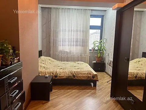 Satılır 3 otaqlı yeni tikili 107 m²
