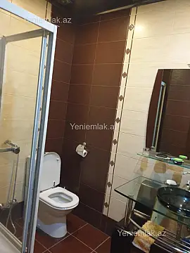 Satılır 3 otaqlı yeni tikili 137 m²
