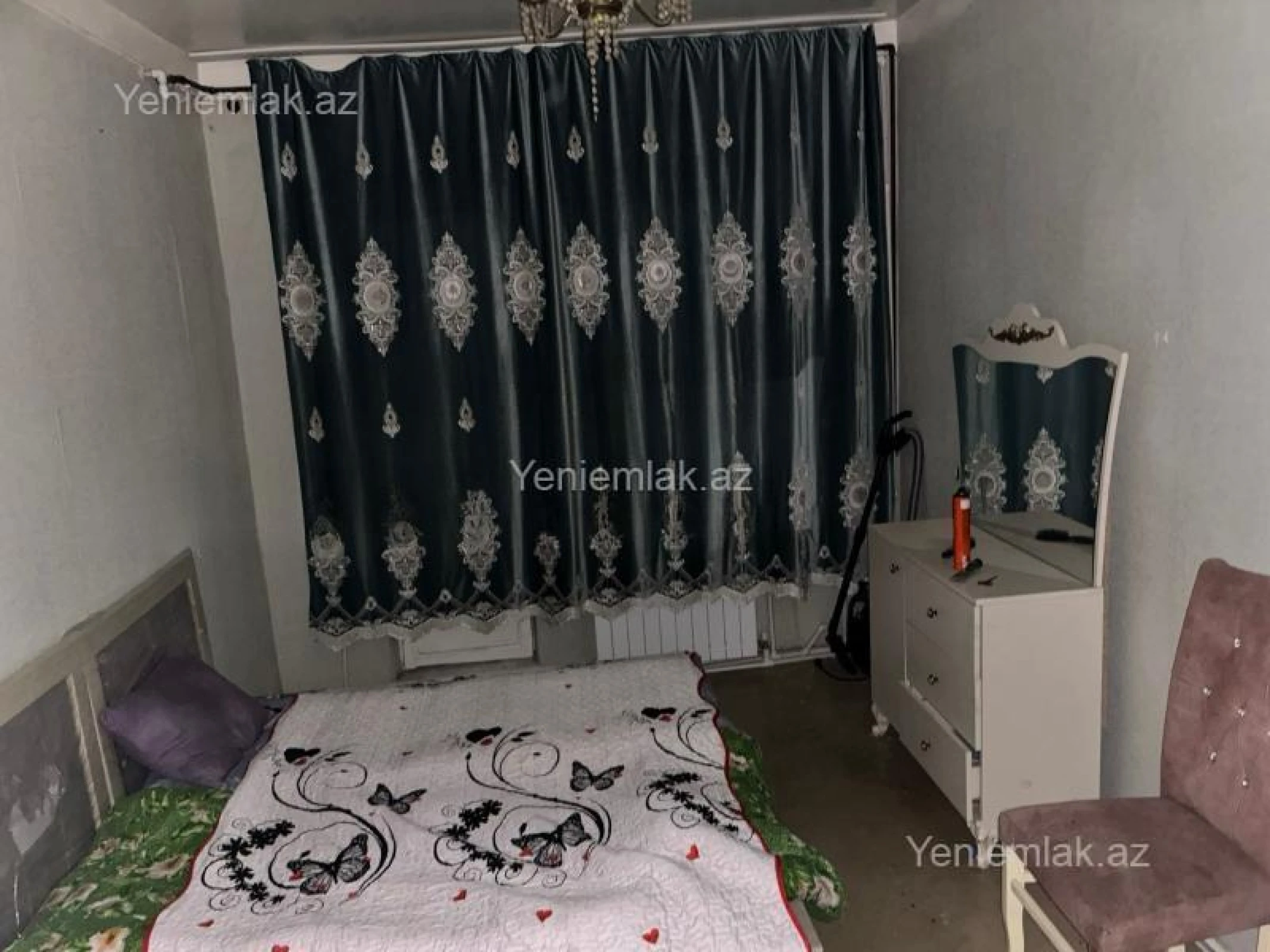 Satılır 2 otaqlı köhnə tikili 65 m²