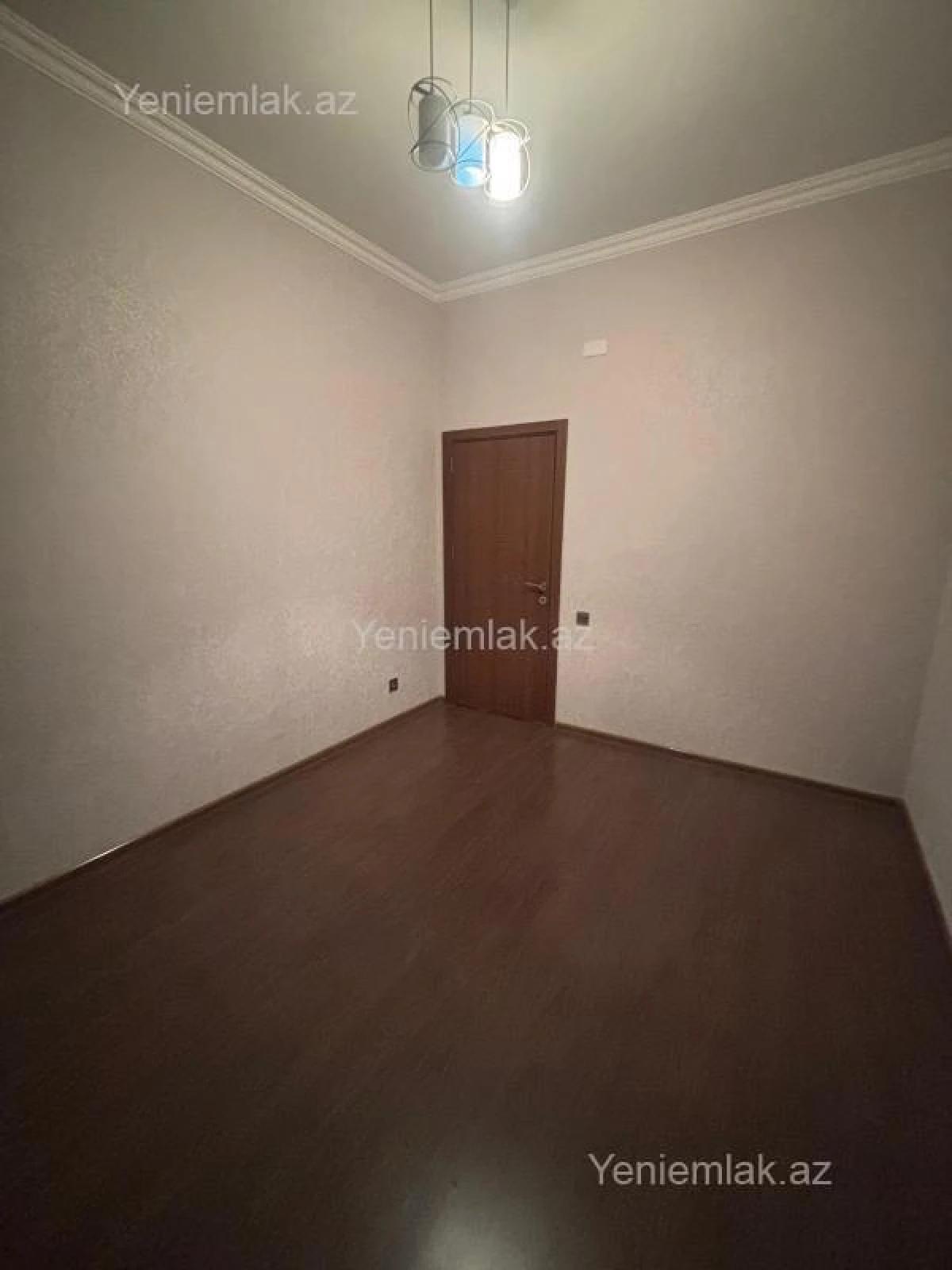 Satılır 4 otaqlı yeni tikili 110 m²