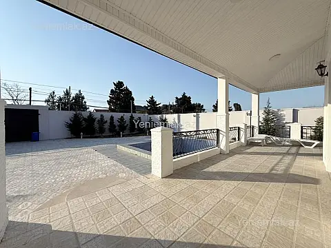 Satılır 5 otaqlı həyət evi 270 m²